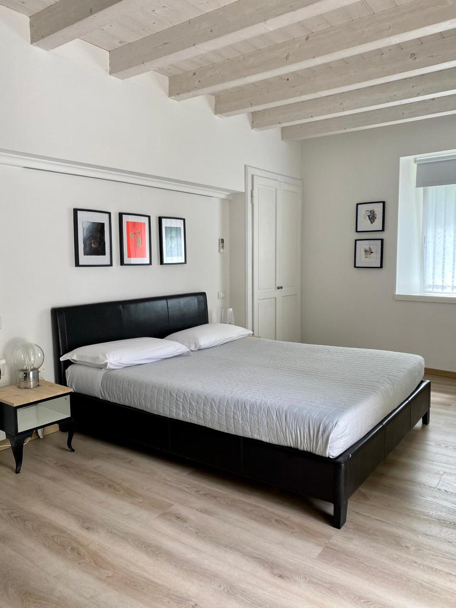 Adrara San Rocco 비앤비 카사 델 논노 B&B 외부 사진