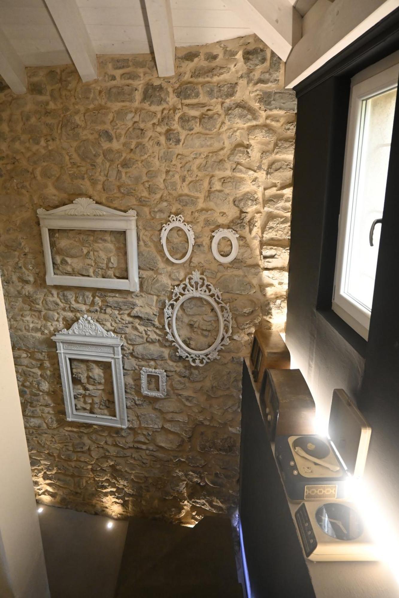 Adrara San Rocco 비앤비 카사 델 논노 B&B 외부 사진
